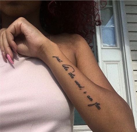 Side Arm Tattoos, Side Hand Tattoos, Side Wrist Tattoos, Hand Tattoos For Girls, Cute Hand Tattoos, Quote Tattoos, Quote Tattoo, Neck Tattoos Women, Spine Tattoos For Women