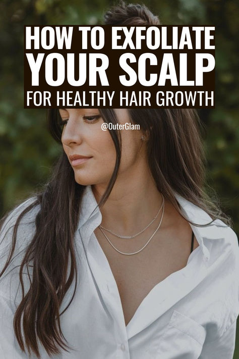 Whether you're struggling with dandruff, itchiness, or slow hair growth, scalp exfoliation might be the solution you're looking for. If you want to revitalize your hair and promote healthier growth, this information is exactly what you need. Discover effective techniques to remove dead skin cells, unclog hair follicles, and stimulate circulation for a healthier scalp. Scalp Care For Hair Growth, Scalp Exfoliator Diy, Healthy Scalp Tips, Scalp Detox For Hair Growth, Scalp Facial, Scalp Oiling, Sores On Scalp, Clear Scalp, For Healthy Hair Growth