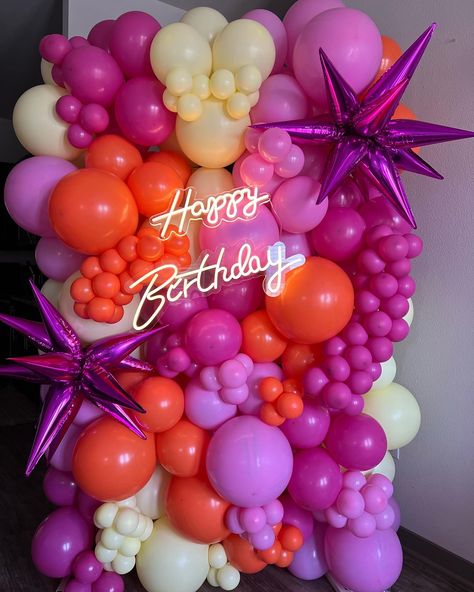 Birthday Party Colors For Women, Miami Balloon Garland, Frida Party Decoration, Small Balloon Arch For Table, Vibrant Birthday Party, Vibrant Party Decor, Birthday Party Color Schemes For Women, Summer Party Color Scheme, Birthday Party Color Schemes