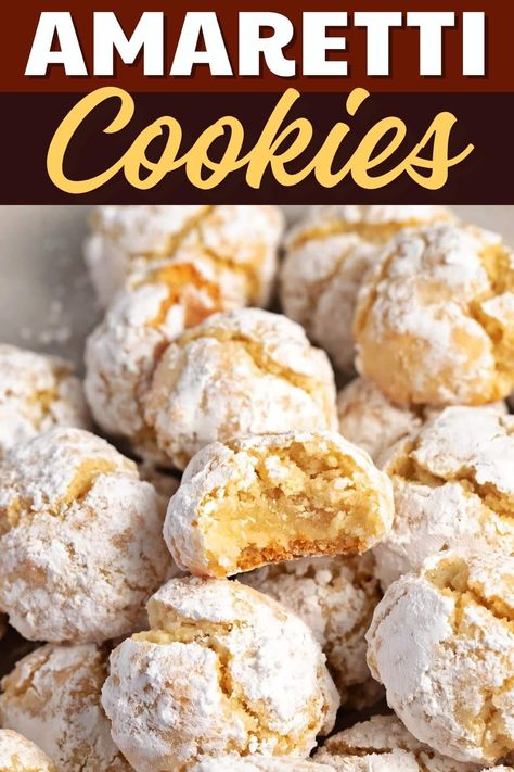 Chewy Amaretti Cookies Recipe, Brazilian Cookies, Amaretti Cookies Recipe, Almond Cookie Recipe, Amaretti Cookie Recipe, Newest Recipes, Italian Butter Cookies, Italian Almond Cookies, Cookie Corner