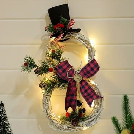 Holiday wreath craft