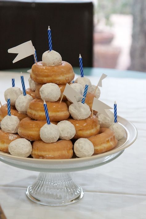 Birthday Cake Alternatives, Donut Birthday Cake, Donut Tower, Birthday Morning, 7 Birthday, Donut Cake, Birthday Donuts, Donut Birthday Parties, Birthday Breakfast