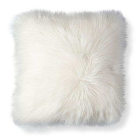 Target Threshold White Fur Decorative Pillow: http://www.stylemepretty.com/living/2016/01/19/neutral-accessories-that-are-anything-but-boring-2/ White Fur Pillow, Ideas Habitaciones, White Accent Pillow, Textured Throw Pillows, Geek Decor, Fur Pillow, White Throw Pillows, Lodge Decor, Decorative Pillows Couch