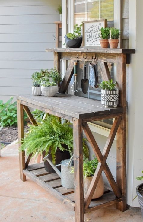 Potting Benches Diy, Potting Bench Ideas, Diy Potting Bench, Potting Bench Plans, Outdoor Potting Bench, Potting Benches, Yard Sale Finds, Potting Tables, Potting Table