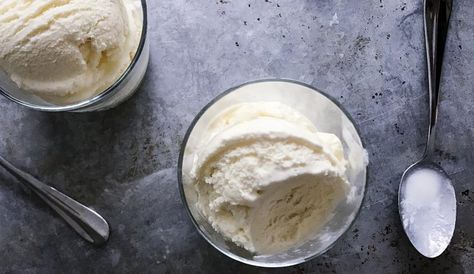 Simple Vanilla Ice Cream - 5 Cups (10 Servings)-1 Simple Vanilla Ice Cream, Loaf Pan Cake, Cuisinart Ice Cream, Bean Ice Cream, Bread Makers, Vanilla Bean Ice Cream, Chafing Dishes, Waffle Maker, Ice Cream Maker