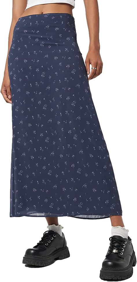 Grunge Long Skirt, A Line Fashion, Long Skirt Aesthetic, 90s Midi Skirt, Line Fashion, Girls Streetwear, Floral Print Maxi Skirt, Skirt A Line, Midi Skirt With Pockets