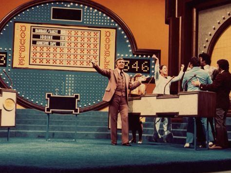 Retro Tv Shows, 70s Game Show, Game Show Aesthetic, Vintage Game Show, Economics Project, 80 Games, Tv Ideas, Life In The Uk, 70s Tv Shows