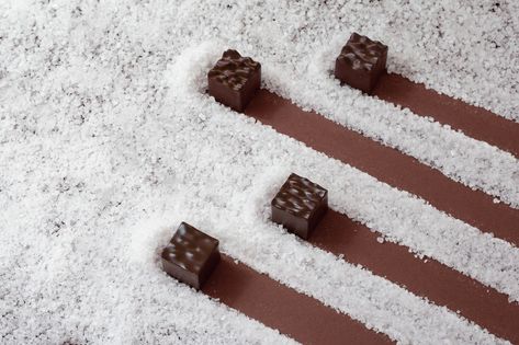 mediterranei on Behance Candy Photography, Food Photography Dessert, Chocolate Shots, Champagne Chocolate, Chocolate Photos, Food Art Photography, Food Photography Inspiration, Food Photography Tips, Artisan Chocolate