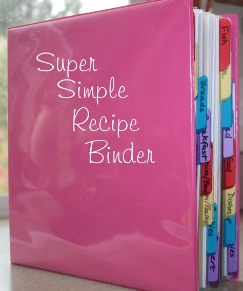 recipe binder using Avery Big Tab two-pocket plastic dividers Diy Recipe Binder, Diy Cookbook, Recipe Book Diy, Bullet Journal Ideas, Recipe Binders, Recipe Binder, Family Cookbook, Binder Organization, Recipe Organization