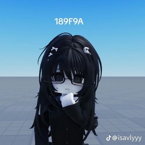 Roblox Emo Outfits, Emo Roblox Avatar, Avatar Creator, Black Hair Roblox, Female Avatar, Roblox Funny, Cool Avatars, Roblox Pictures, Dessin Adorable