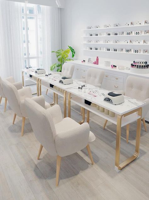 Desain Salon Kuku, Marble Manicure, Nail Tables, Penyimpanan Makeup, Nail Salon Interior Design, Nail Salon Interior, Beauty Room Salon, Spa Room Decor, Spa Interior Design