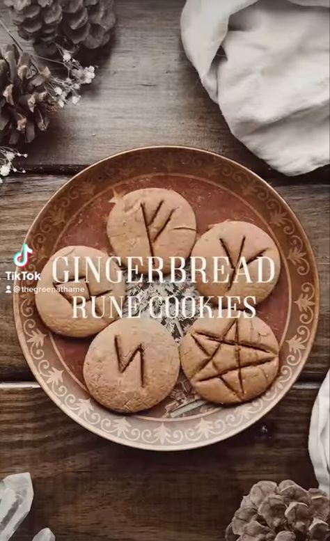 Kitchen Witch Cookies, Yule Meal Ideas, Winter Solstice Baking, Vegan Yule Recipes, Yule Deserts, Yule Cookie Recipes, Yule Food Winter Solstice Recipes For, Yule Snacks, Celtic Yule Recipes