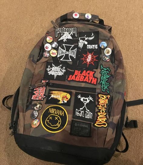 Battle Backpack, Metalhead Backpack, Pins On Bag, Punk Backpack, Grunge Backpack, Backpack With Patches, Bag With Patches, Patch Aesthetic, Backpack With Pins