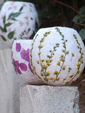 Paper Lanterns Diy, Paper Lantern Lights, Pressed Flower Crafts, Deco Nature, Paper Mache Crafts, Diy Lanterns, Home Diy Decor, Pressed Flower Art, Home Diy Projects