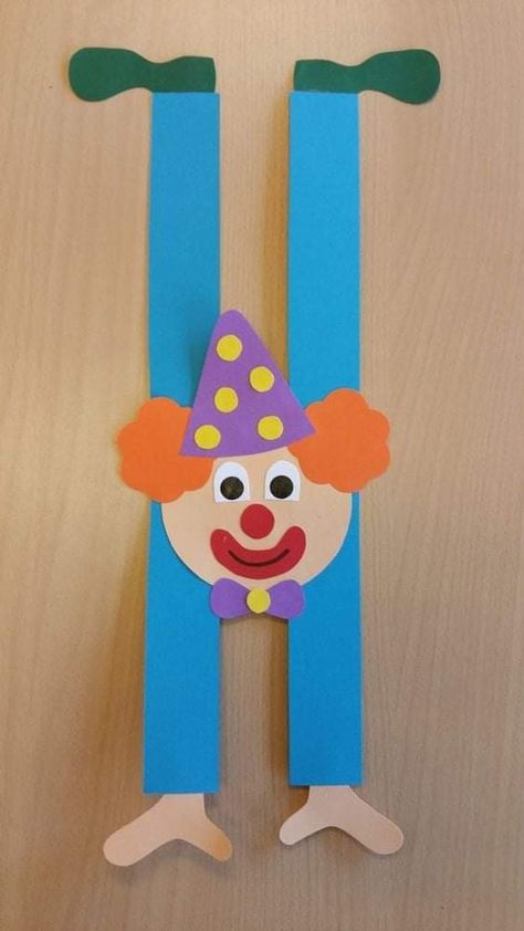 Kindergarten Art Crafts, Clown Crafts, Carnival Crafts, Circus Crafts, Art And Craft Videos, Handmade Paper Crafts, Paper Towel Roll Crafts, Crafts Paper, Paper Crafts For Kids