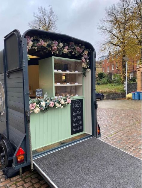 Horse Box Bar Conversion, Converted Horse Trailer Bakery, Small Camper Business, Converted Horse Box Food Truck, Horse Box Trailer Conversion, Mobile Bakery Interior, Mobile Cookie Trailer, Box Truck Food Truck Conversion, Horse Box Food Truck