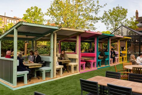 Duke Of Kent, Outdoor Restaurant Patio, Eating Outside, Rooftop Restaurant Design, Container Cafe, Outdoor Restaurant Design, Food Park, Restaurant Patio, Cafe Shop Design