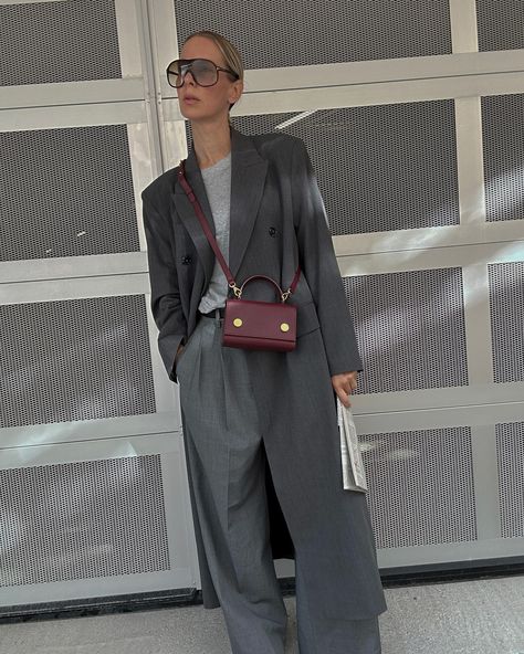 Grey with a pop burgundy 🍒 what do you think? #dailystyle #falltrends #styletips #arketipo Maroon And Grey Outfit, Europe Wardrobe, Burgundy Coat, French Chic Fashion, Burgundy Outfit, Gray Coat, Cage The Elephant, Maroon Shirts, Grey Outfit