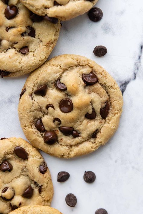 Gluten Free Chocolate Chip Cookies Recipe, Gluten Free Chocolate Chip Cookies Easy, Dairy Free Chocolate Chip Cookies, Basic Chocolate Chip Cookies, Best Gluten Free Cookies, Dairy Free Cookies, Gooey Cookies, Dairy Free Chocolate Chips, Gluten Free Chocolate Chip Cookies