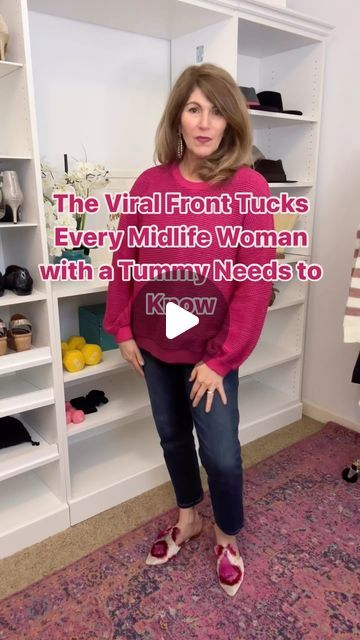 Mary Michele Nidiffer on Instagram: "OK, OK, I get it. The Front tuck isn’t for everyone. So here are 2 ways you can style your top while still keeping the tummy covered. 1/ The Belt Trick - one of my tried and true hacks, this is great to create a high-low look, break up the horizontal line of your top and add polish. 2/ The Bracelet Trick - Who knew a bracelet and a rubberband could add such a fun touch to your boxy top? This creates a design element, makes your top less boxy and still gives you the coverage you want! Which one will you try? Want to learn more about busting out of a style rut? Go to Fightthefrump.com now for more great solutions! #stylerut #styleinspo #midlifewomen #womenover40 #womenover50 #womenover60 #stylemyths #stylefashion #styleforrealwomen #selflove #women Boxy Top Outfit, Front Tuck Shirt, Belt Trick, Style Rut, Shirt Hacks, Front Tuck, Over 60 Fashion, Boxy Top, Shirt Tucked In