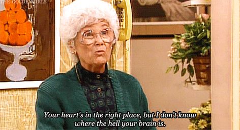 Snoopy Bathroom, Code Quotes, Sophia Golden Girls, Golden Girls Humor, Sophia Petrillo, Golden Girls Quotes, Memes Girl, Estelle Getty, Nursing Quotes