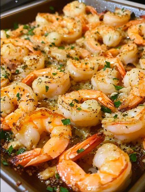 Oven Shrimp Recipes, Roasted Shrimp Recipes, Oven Roasted Shrimp, Baked Shrimp Recipes, Shrimp Parmesan, Seafood Dish Recipes, Crab Bisque, Fish Dinner Recipes, Shrimp Recipes Healthy