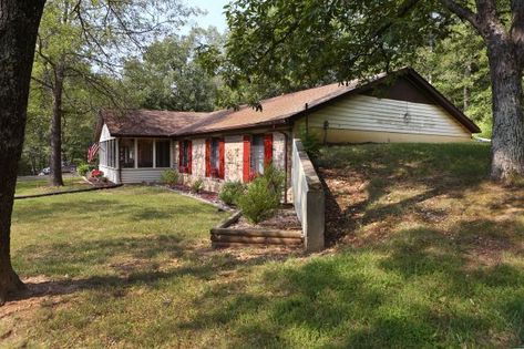 Earth homes: Living down under | Home & Garden | stltoday.com Berm Homes Ideas, Earth Contact Home Plans, Earth Berm Houses, Bermed House, Berm Home, Add On Garage, Berm House, Underground Home, Getaway House