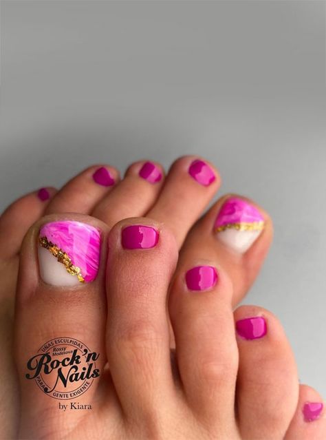 39. Pink Marble Pedicure Spring is finally here, with the temperature rising up, it’s time to put back the winter boots and take out... Cute Toe Nail Colors, Marble Pedicure, Nail Colors 2022, Toe Nail Colors, Pedicure Design, Pink Toe Nails, Spring Pedicure, Pedicure Designs Toenails, Pedicure Ideas