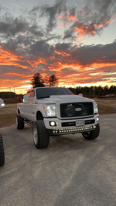 See more of laaauureennn’s content on VSCO. Big Ford Trucks, Country Trucks, Trucks Lifted Diesel, Dropped Trucks, Future Trucks, Childhood Dream, White Truck, Funny Wedding Photos, Classic Ford Trucks