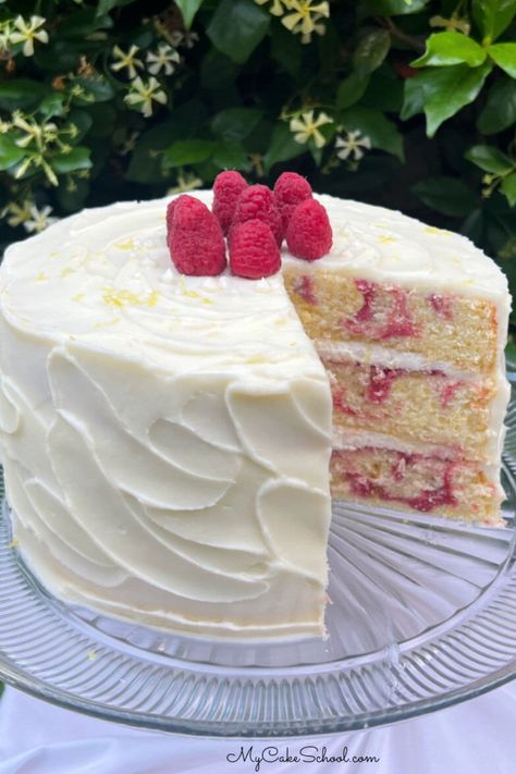 Raspberry Lemon Cake Recipe, Raspberry Swirl Cake, Lemon Raspberry Desserts, Vanilla Raspberry Cake, Raspberry Lemon Cake, Lemon Raspberry Cake, My Cake School, Raspberry Lemon Cakes, Moist Lemon Cake