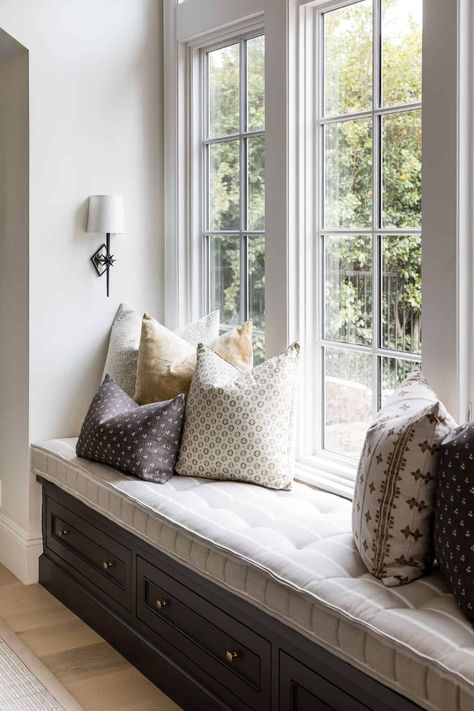 Home Reveal: Nellie Gail P.2 - Mindy Gayer Design Co. Bench Seat In Front Of Window, Window Seat Nook, Bench Window, Mindy Gayer Design, Coastal Luxe, Window Bench Seat, Window Seat Design, Window Nook, Window Bench