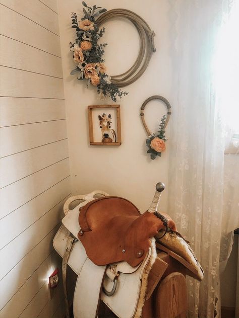 Cattle Brand Ideas, Horse Room Ideas For Teens, Horse Bedroom Ideas For Teens, Horse Themed Nursery, Horse Themed Room, Cowgirl Nursery Theme, Equestrian Nursery, Cowgirl Bedroom Ideas, Cowgirl Bedroom Decor