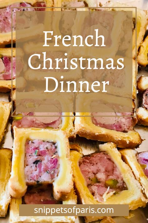 Wondering what's on the menu at a traditional French Christmas dinner? Go behind closed doors and see how French people like to indulge at Noël. Christmas Lunch Main Courses, Typical French Dinner, French Winter Recipes, Christmas Dinners Easy, Christmas Dinners For Two, French Christmas Dinner Menu Ideas, Uk Christmas Dinner, Friendsmas Menu Ideas, Easy French Dishes