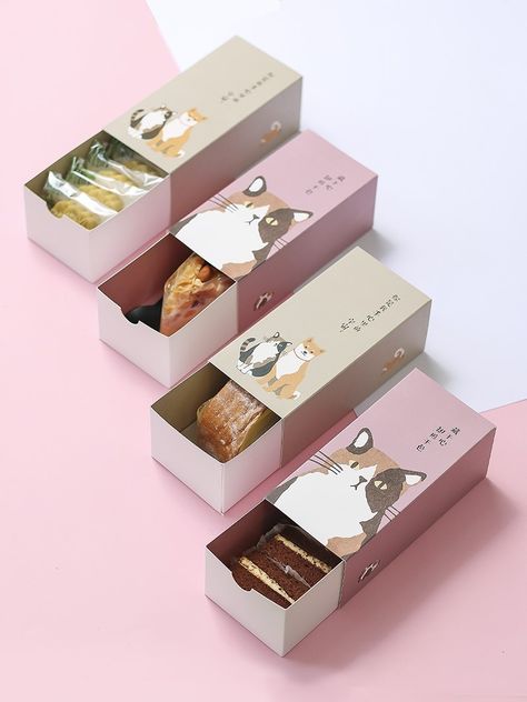 Creative Cake Packaging, Brownies Box Packaging Design, Luxury Cake Box Packaging, Packaging For Cakes, Custom Food Packaging, Cakes Packaging Ideas, Cake Design Packaging, Cute Dessert Packaging, Cake To Go Packaging