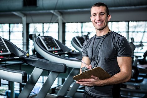 8 Things You Should Know Before Hiring a Personal Trainer Personal Trainer Website, Ace Fitness, Trainers Outfit, Fitness Career, Personal Fitness Trainer, Gym Trainer, Fitness Routines, Anytime Fitness, Popular Workouts