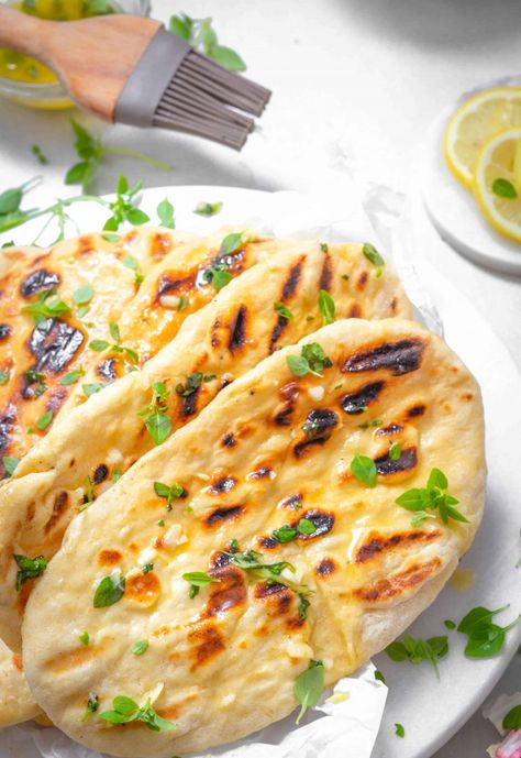 Easy Homemade Greek yogurt and garlic flatbread Greek Yogurt Focaccia, Easy Flatbread Recipes Greek Yogurt, Yoghurt Flatbread Greek Yogurt, Greek Flatbread Recipe, Greek Flat Bread Recipe, Greek Yogurt Flatbread, Yogurt Flatbread Recipe, Baked Flatbread, Yoghurt Flatbread