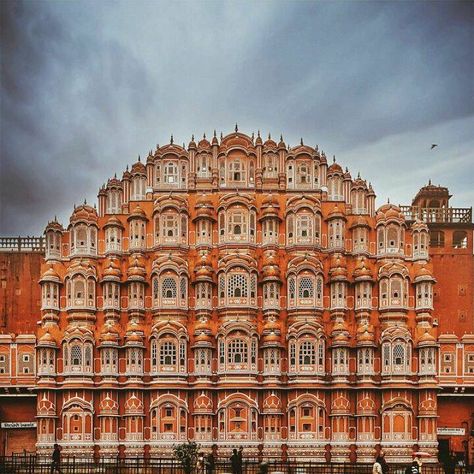 Feel the Hawa of Hawa Mahal Hawa Mahal Photography, Baby Birthday Invitation Card, India Tourist, B Arch, Hawa Mahal, Baby Birthday Invitations, Temple Photography, Amazing India, Birthday Invitation Card