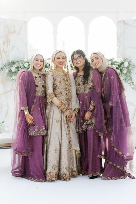 Bridesmaid Pakistani Dresses, Baraat Outfits For Sisters, Pakistani Wedding Outfits Sisters Bridesmaid Dresses, Gold Wedding Bridesmaid Dresses, Bridesmaid Dresses Pakistani, Pakistani Wedding Outfits Sisters, Hijabi Bridesmaid, Dress Code For Wedding, Lilac And Gold Wedding