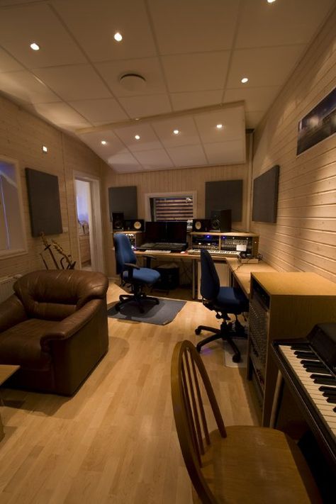 CLEAN AF Music Studios #cleanaf #thatscleanaf #music #studio  http://clean.af Modern Music Room, Ceiling Paneling, Recording Setup, Music Studio Design, Home Recording Studio Setup, Recording Studio Setup, Home Studio Ideas, Home Music Rooms, Audio Studio