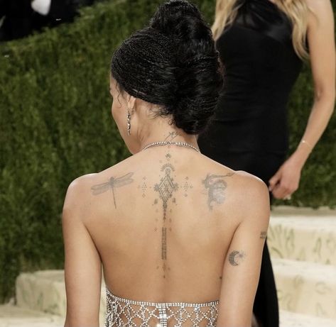 Zoe Kravitz Tattoos, Cute Tiny Tattoos, Band Rock, Jewelry Tattoo, Dainty Tattoos, No Rain, Back Tattoos, Dope Tattoos, Simplistic Tattoos