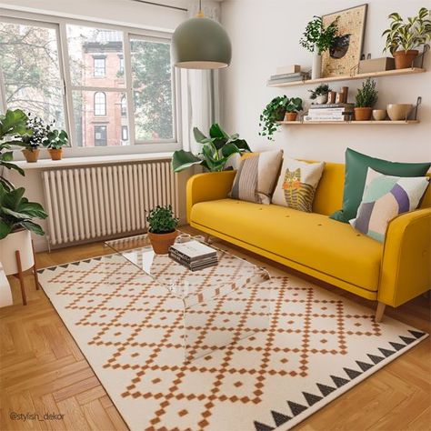 College Apartment Living Room, Yellow Sofa, Living Room Designs Small Spaces, Yellow Living Room, Small Living Room Decor, Small Space Living Room, Paint Colors For Living Room, Living Room Decor Apartment, Living Room Inspo