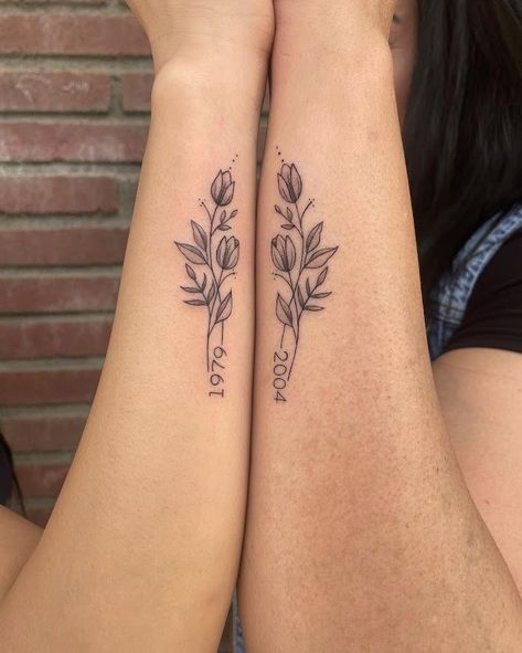 Cool Mother And Daughter Tattoos, Boho Mother Daughter Tattoos, Mother Daughter Lily Tattoos, Mom And Daughter Tattoos Matching Spanish, Cute Tattoos Mother Daughter, Small Tattoo Ideas For Mother And Daughter, Mother Daughter Plant Tattoos, Parent Daughter Tattoo, Matching Tattoos With Aunt