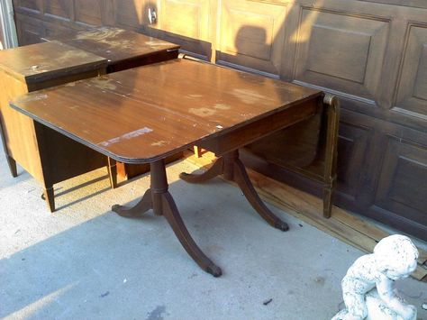 Revamped Home Furnishings: Duncan Phyfe Dump Pile Dive Duncan Phyfe Table Makeover, Duncan Phyfe Table, Vintage Drop Leaf Table, Duncan Phyfe, Furniture Website, Inexpensive Furniture, Silver Table, Table Shelves, Table Makeover