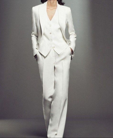 Women Suits Wedding, White Suit, Woman Suit Fashion, Fashion Show Collection, Suit Fashion, White Fashion, Dandy, Elegant Woman, Look Fashion