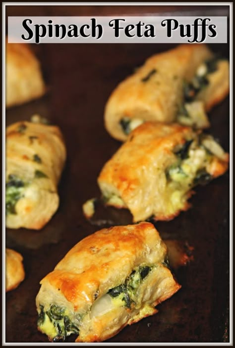 Thanksgiving Appetizers Finger Foods, Spinach Puff Pastry, Bite Size Snacks, Cheese Puff, Spinach Feta, Appetizers Finger Foods, Appetizer Bites, Thanksgiving Appetizers, Puff Pastry Recipes