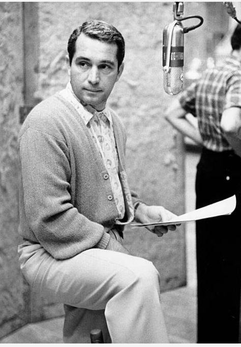 Perry Como Perry Como, Perry Mason, Oldies Music, Family Video, Royalty Free Video, Top Videos, Creative Video, Play Music, Popular Videos