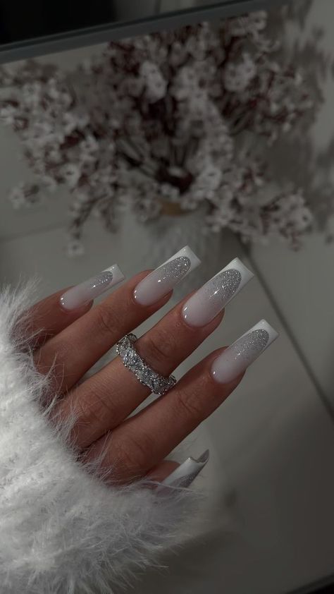 Ombre Nails Glitter, Diamond Nails, Festival Nails, Xmas Nails, Nailed It, Square Acrylic Nails, Fire Nails, Best Acrylic Nails, Long Acrylic Nails