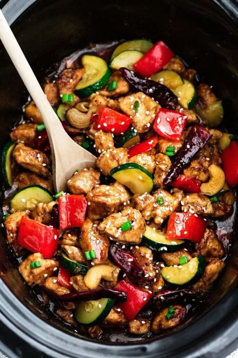 Best Lowfat Recipes - Skinny Slow Cooker Kung Pao Chicken - Easy Low fat and Healthy Recipe Ideas For Eating Well and Dieting, Weight Loss - Quick Breakfasts, Lunch, Dinner, Snack and Desserts - Foods with Chicken, Vegetables, Salad, Low Carb, Beef, Egg, Gluten Free #lowfatrecipes Heart Smart Meals, Low Fat Recipes For Cholesterol, Lowfat Healthy Dinner Recipes, Slow Cooker Low Cholesterol Recipes, Fat Free Meals For Gallbladder, Low Fat Beef Recipes Dinners, Low Fat Gluten Free Recipes, Low Fat Recipes For Gallbladder Removal, Eatingwell.com Recipes