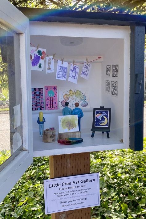 Barbie Art, Little Library, Art Classroom, Art Club, Teaching Art, Diy Canvas, Miniature Art, Public Art, Art Plastique