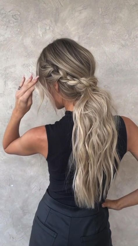 Pin on Kampausideoita Wedding Planning, Blonde Hair, Long Hair, Hair Styles Long Hair, Hair Styles Long, Tutorial Video, Gorgeous Hair, Hair Tutorial, A Woman